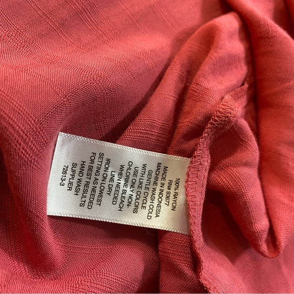 ANA A New Approach Womens 1X Blouse  Short Sleeve V Neck Top Holly Berry Pinkish - Picture 10 of 10